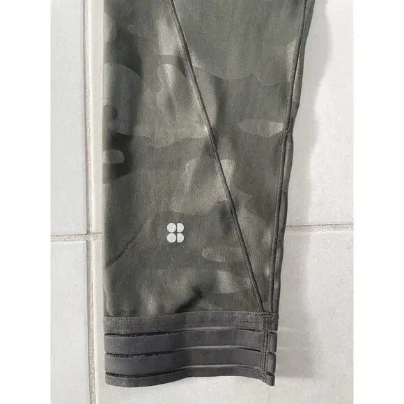 Sweaty Betty Legging 7/8 Crop Camo Activewear Athleisure - Picture 7 of 9